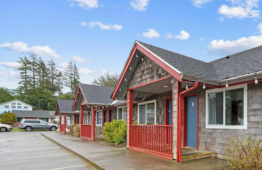 The Surf and Sand Inn